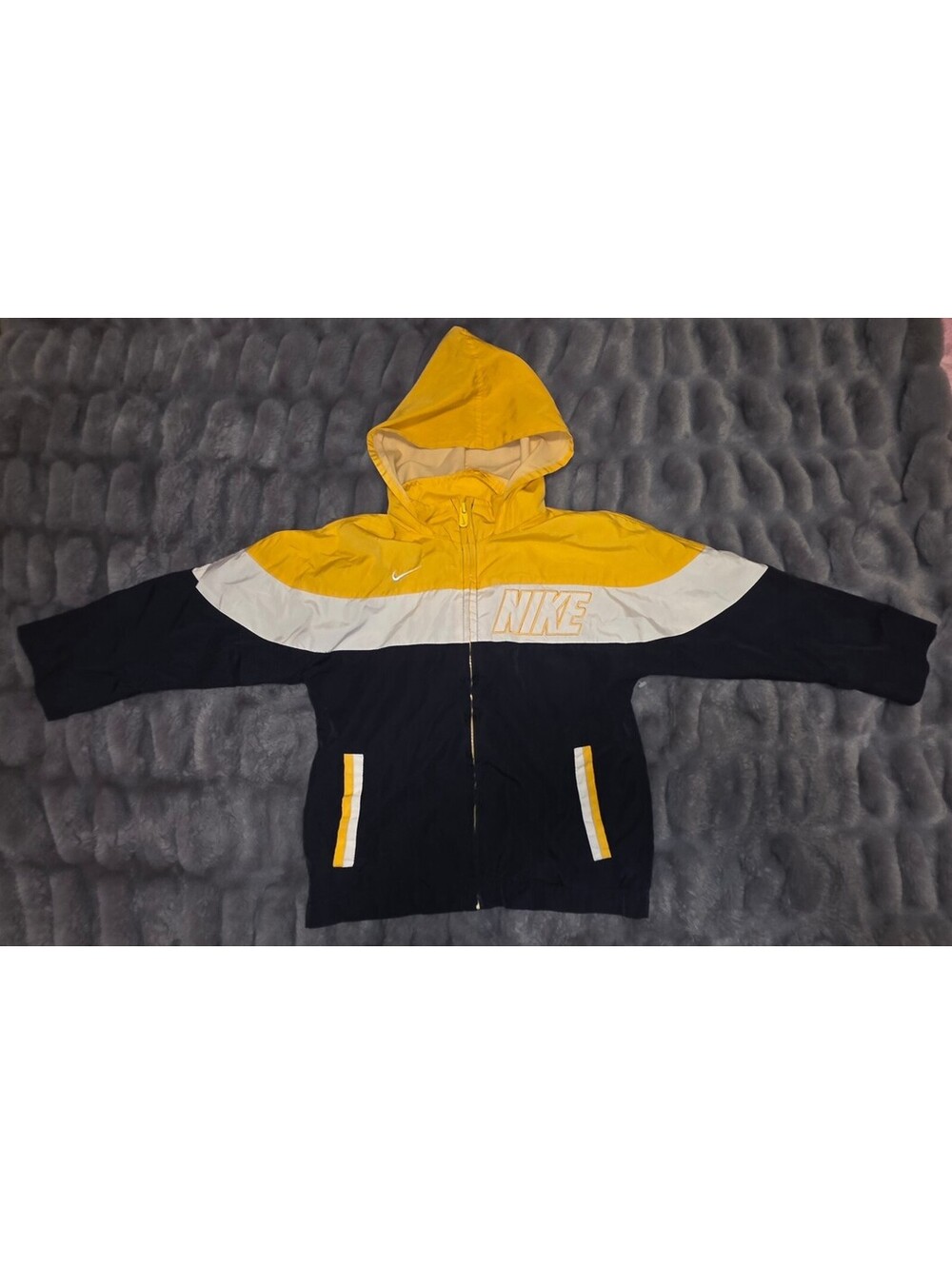 Nike boys yellow white navy hooded zip jacket 4t